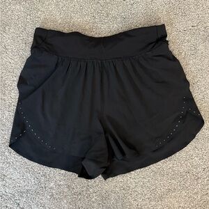 Lululemon Fast and Free High-Rise Classic-Fit Split Short 3” - black